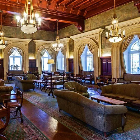 Palace Do Bussaco Hotel