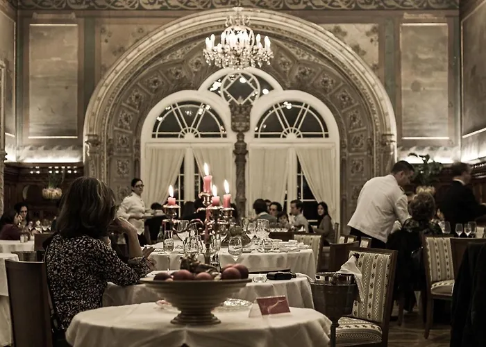 Palace Do Bussaco Отель Лузу